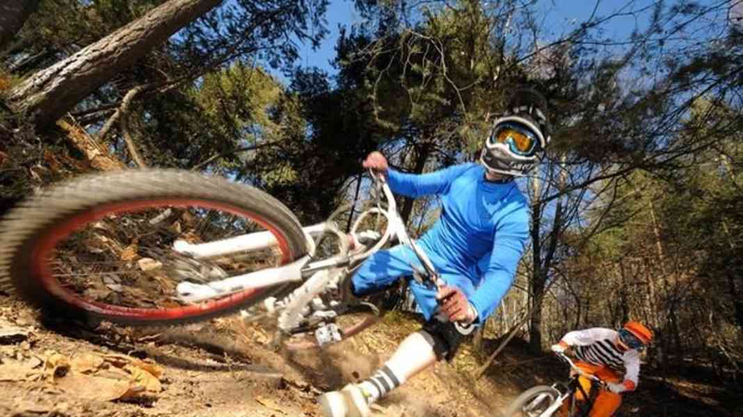 12 Freerider für Bikeparks und Downhill