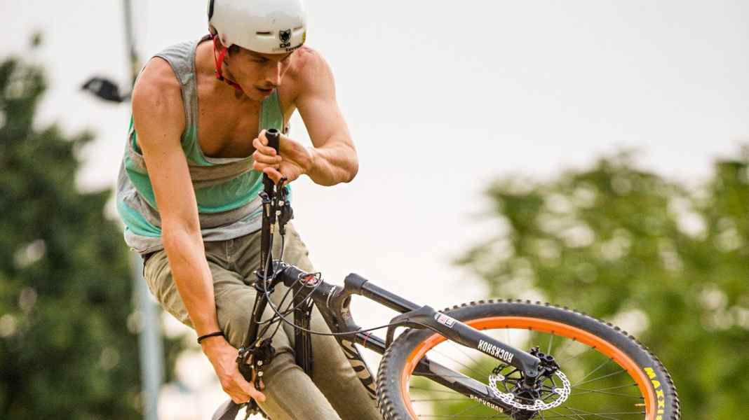 British jumping devil: Cotic BFE 2015