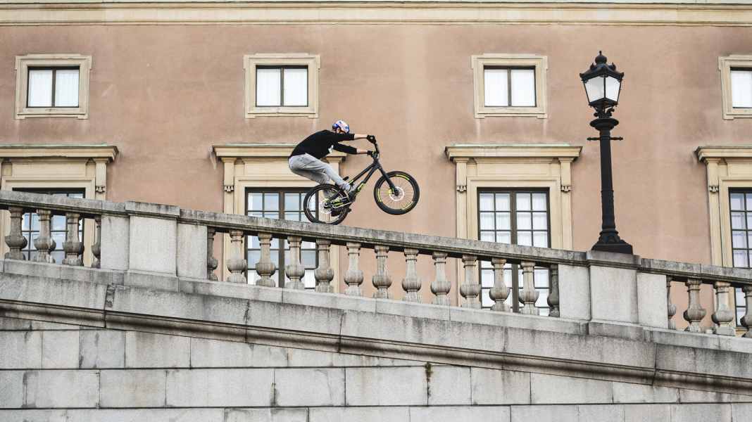 Wings for Life World Run with Fabio Wibmer