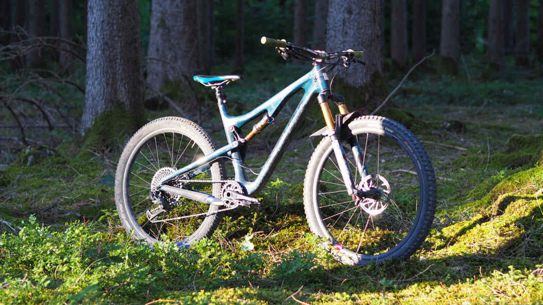 Trail bike fun: Santa Cruz 5010 CC