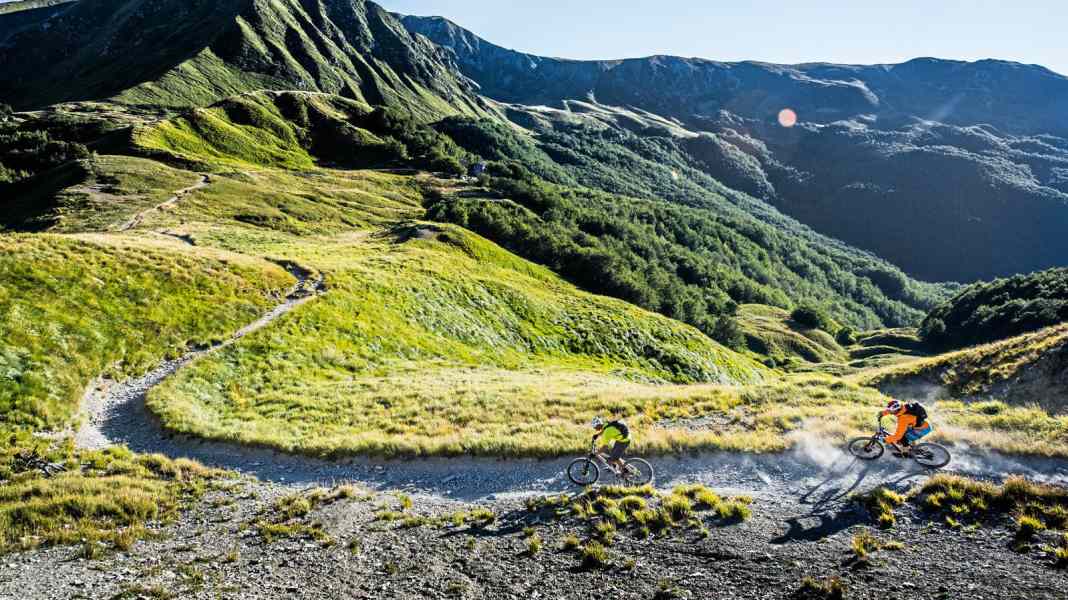 MTB discovery tour through the Apennines and Apuan Alps