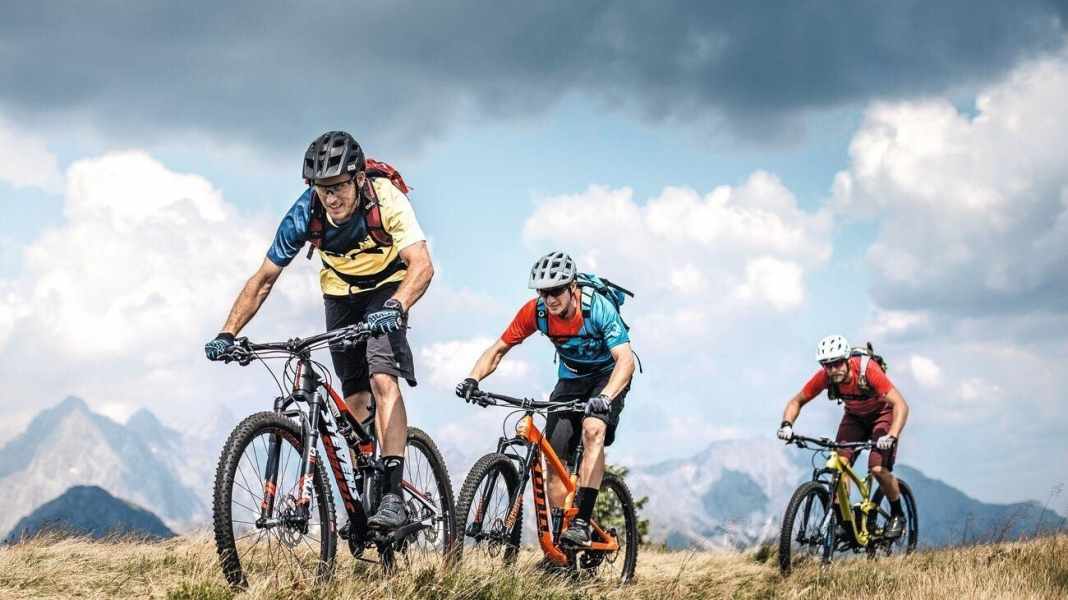 130-mm-Fullys im Test: Wer baut das beste Trailbike?