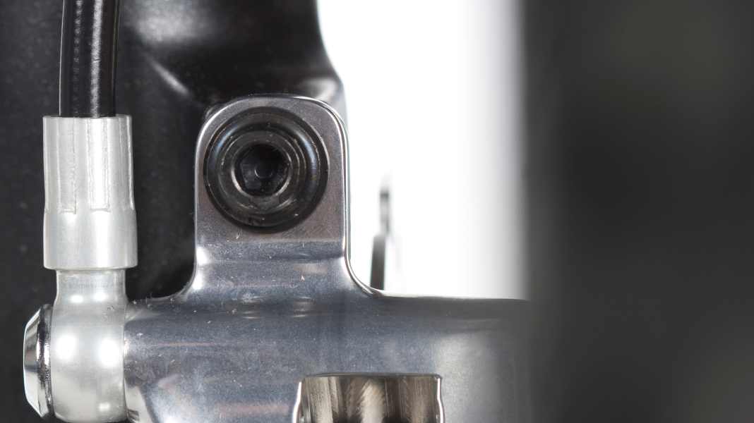 If the brake grinds: Grind off the pads?