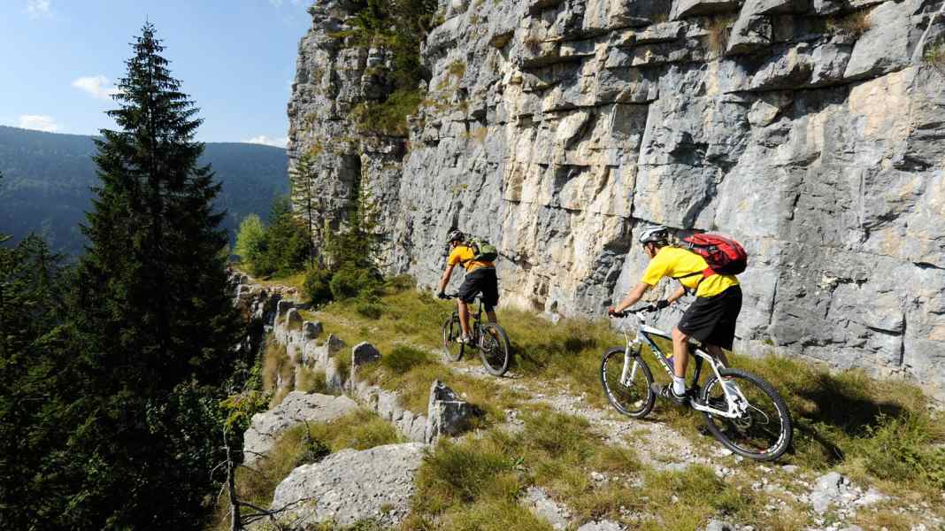 On the Alpe Cimbra from Folgaria, Lavarone and Lusérn
