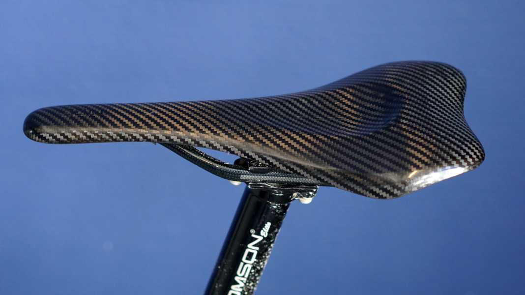 New carbon saddle from SQlab: ultra-light and comfortable