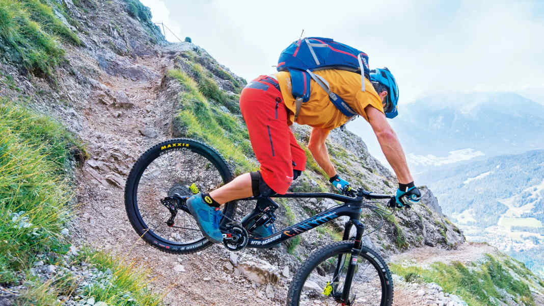 5 MTB moves for alpine terrain