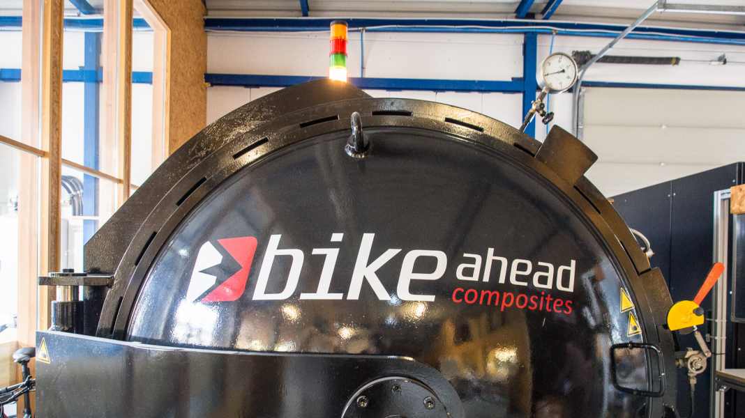 Made in Germany: how a carbon handlebar is made