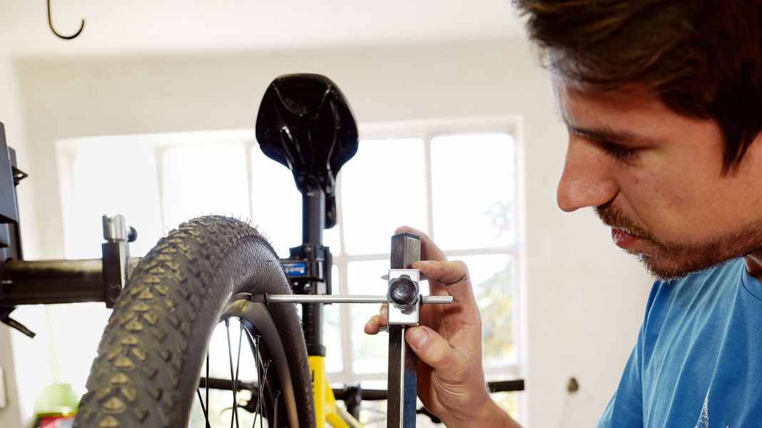 Pro tips on tyres, rear derailleur and loose bolts