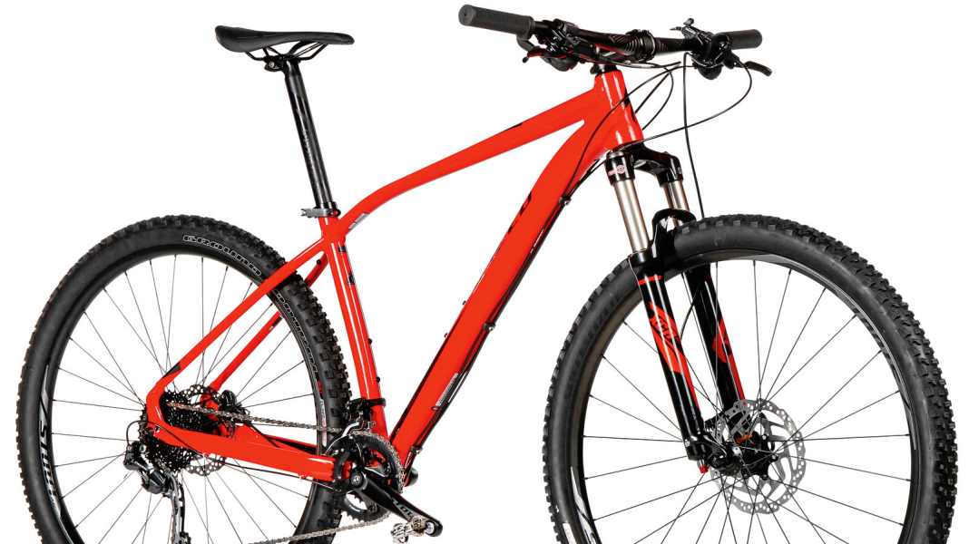 Specialised Rockhopper Comp on test