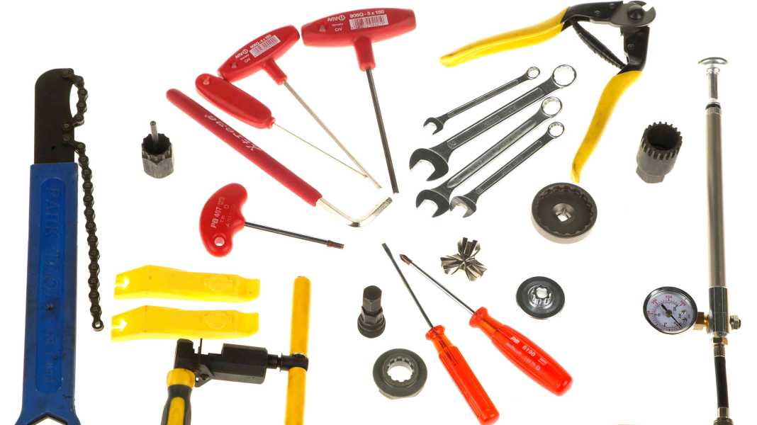 Workshop: Tools for hobby screwdrivers