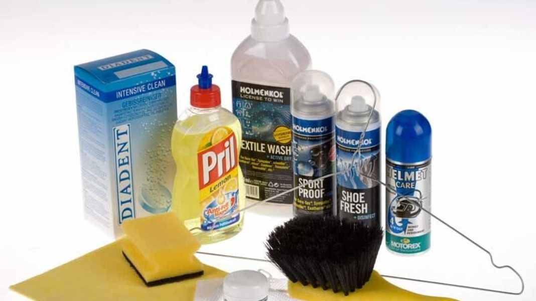How to keep your shoes, helmet & hydration bladder clean