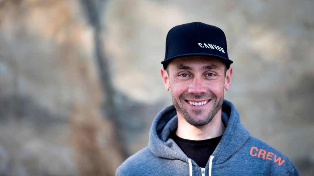 Canyon Factory Enduro Team with Fabien Barel