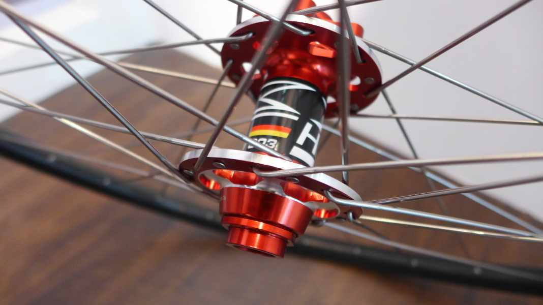 Veltec ETR Strike: Lightweight 29er wheels for little money