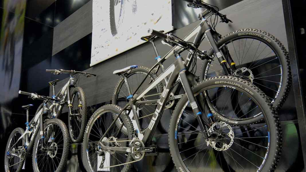 Mountain bike in-house exhibition with many new products