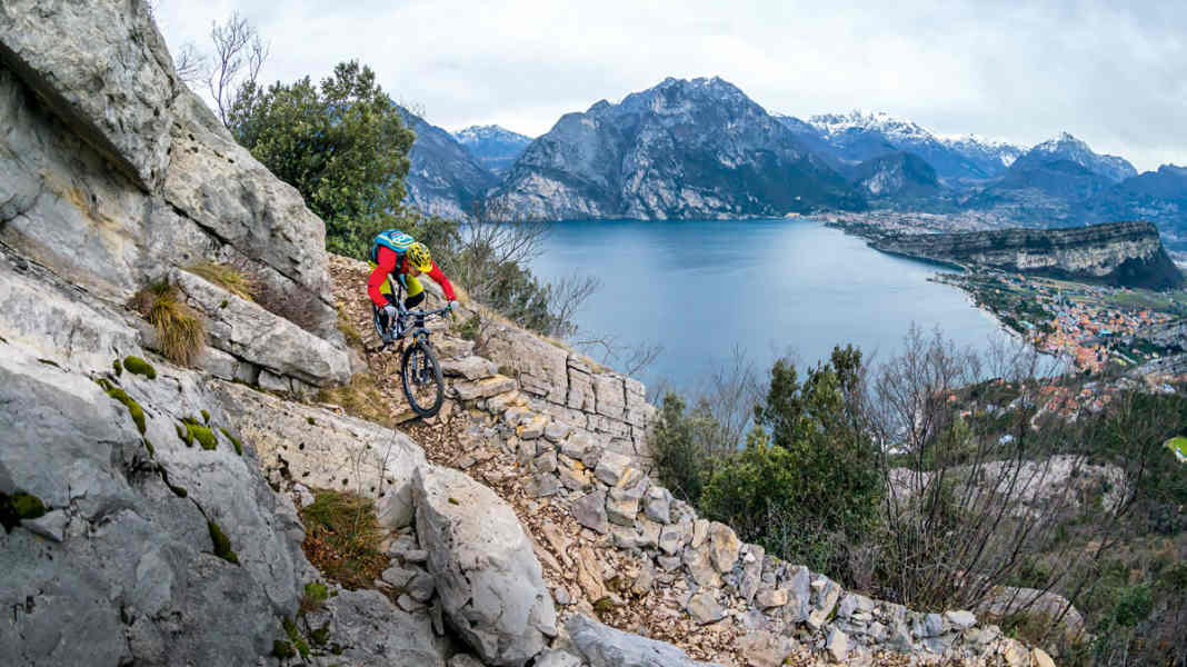 Lake Garda: The MTB trails of Pregasina