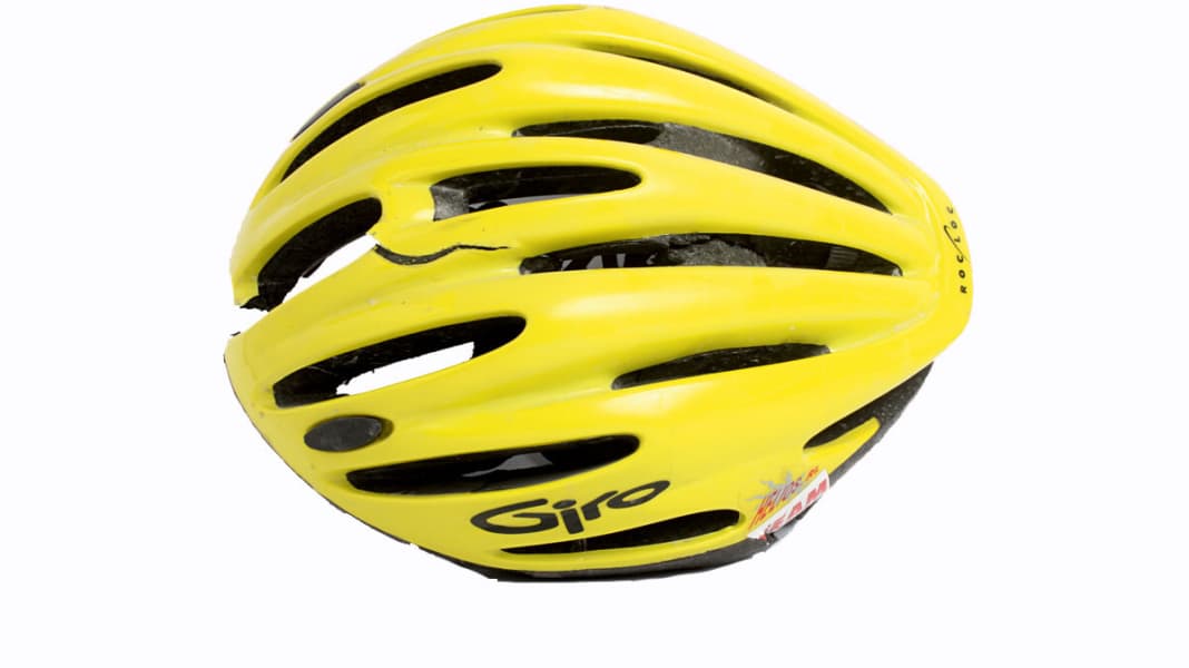 BIKE COMPONENTS AND ACCESSORIES: Durability of cycle helmets