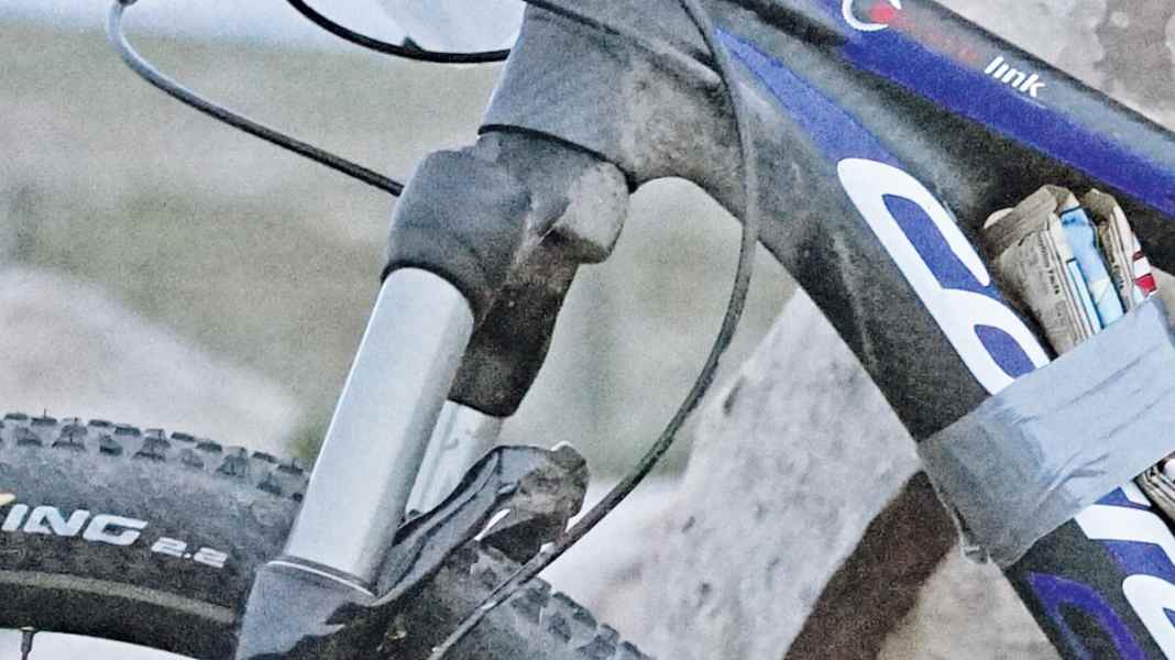 "Additive Bike Spacer One" hält Trinkflaschen am Lenker