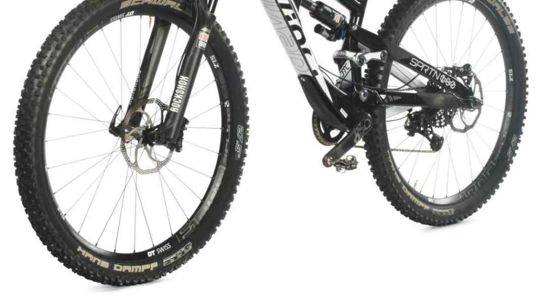 The Enduro Devinci Spartan Carbon in the BIKE test