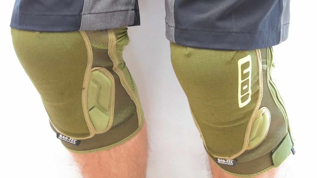 Knee protectors ION K_Lite_Zip in test