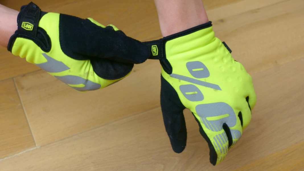 Brisker gloves from 100% in the BIKE test