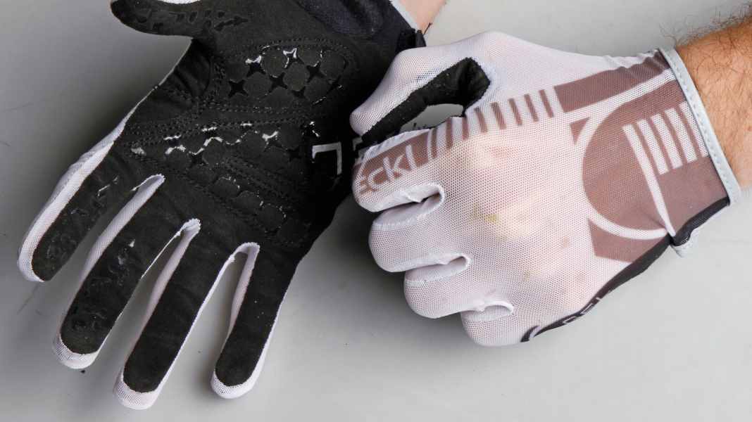 6 leichte MTB-Handschuhe im Kurz-Check