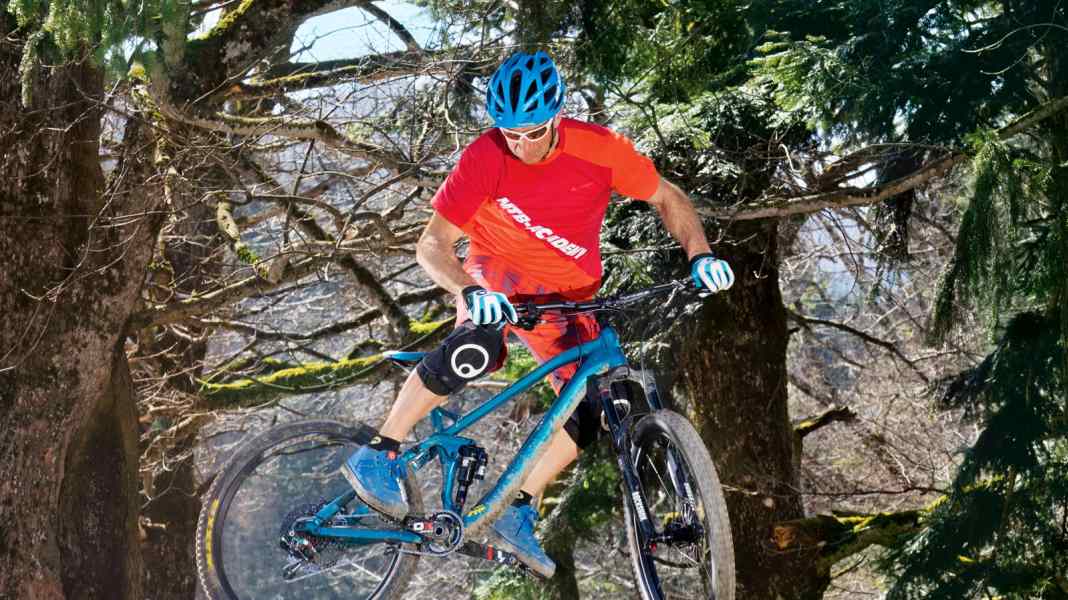 5 moves for more style on the mountain bike