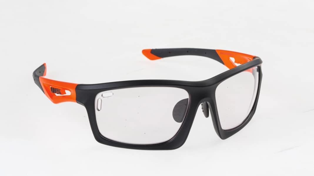 Cycling glasses Uvex Sportstyle 700 Vario in comparison