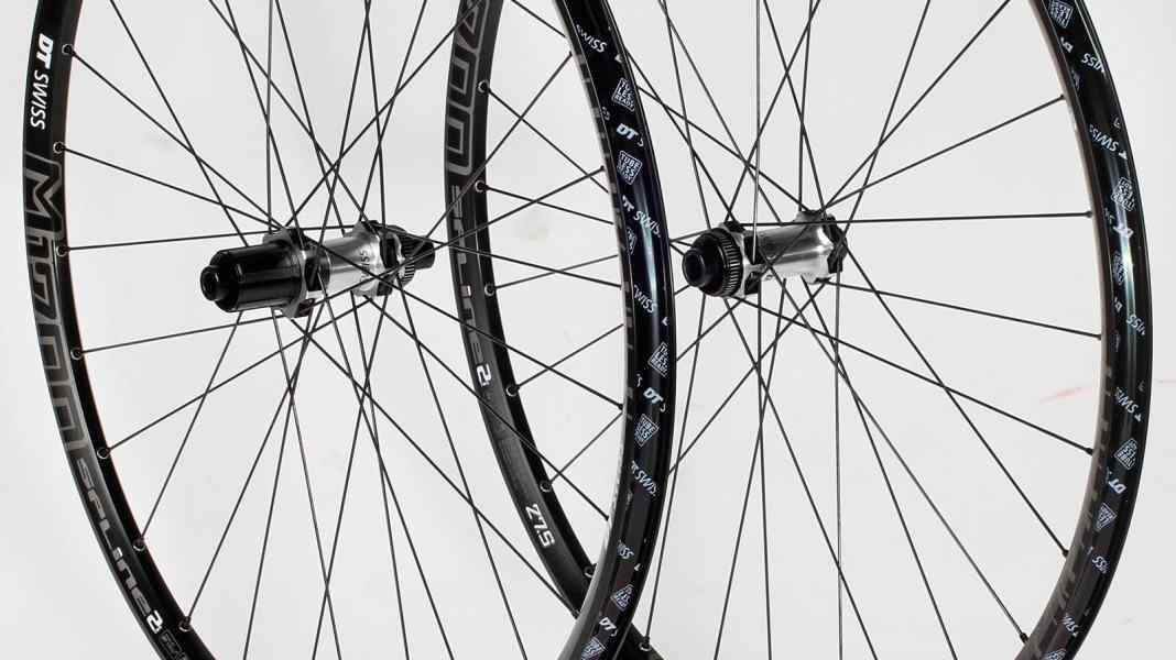 DT Swiss M 1700 Spline Two wheel on test