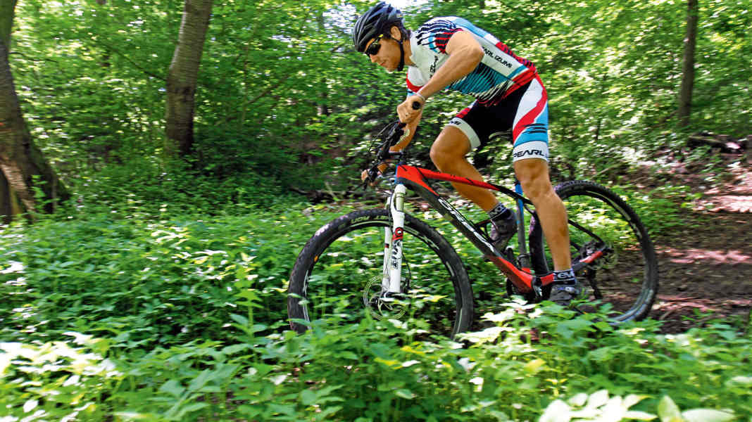 Carbon hardtail Orbea Alma M10 on test