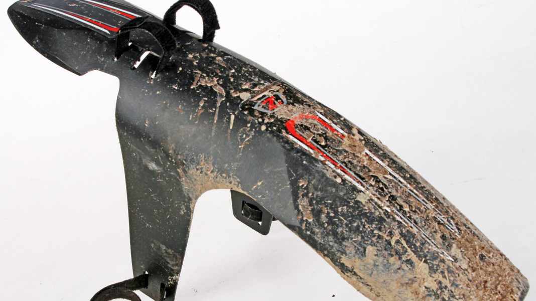 Schutz für Mountainbiker: Schutzblech Zefal Deflector