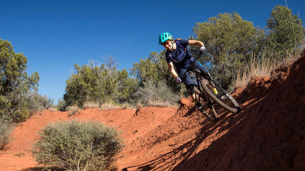 Erster Test: die neuen Frauen-Bikes von Liv
