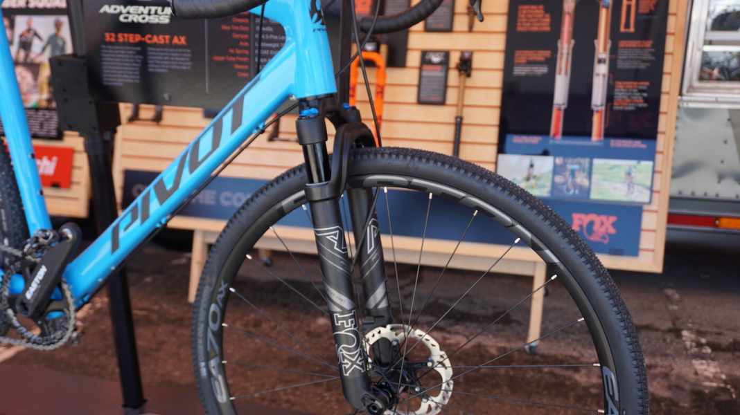 Fox gives road cyclists a suspension fork