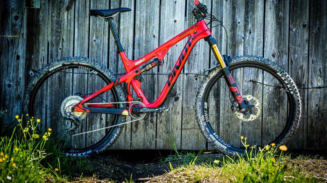 Pivot revises its Mach 5.7