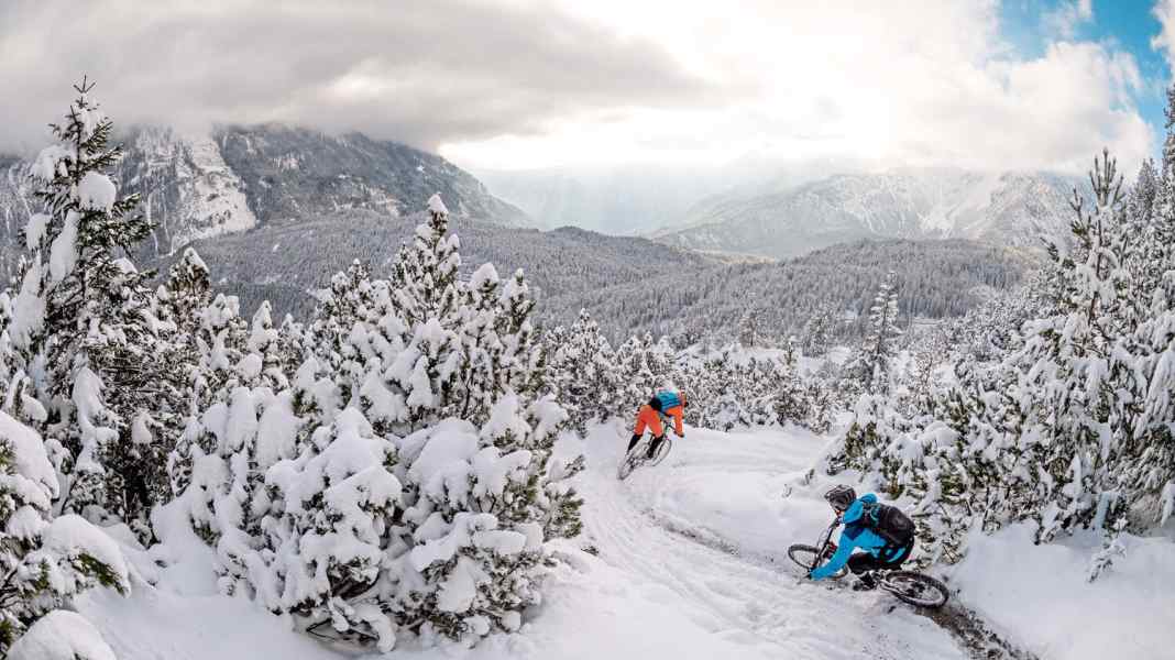 Warme Schenkel: 8 MTB-Winterhosen im Vergleich