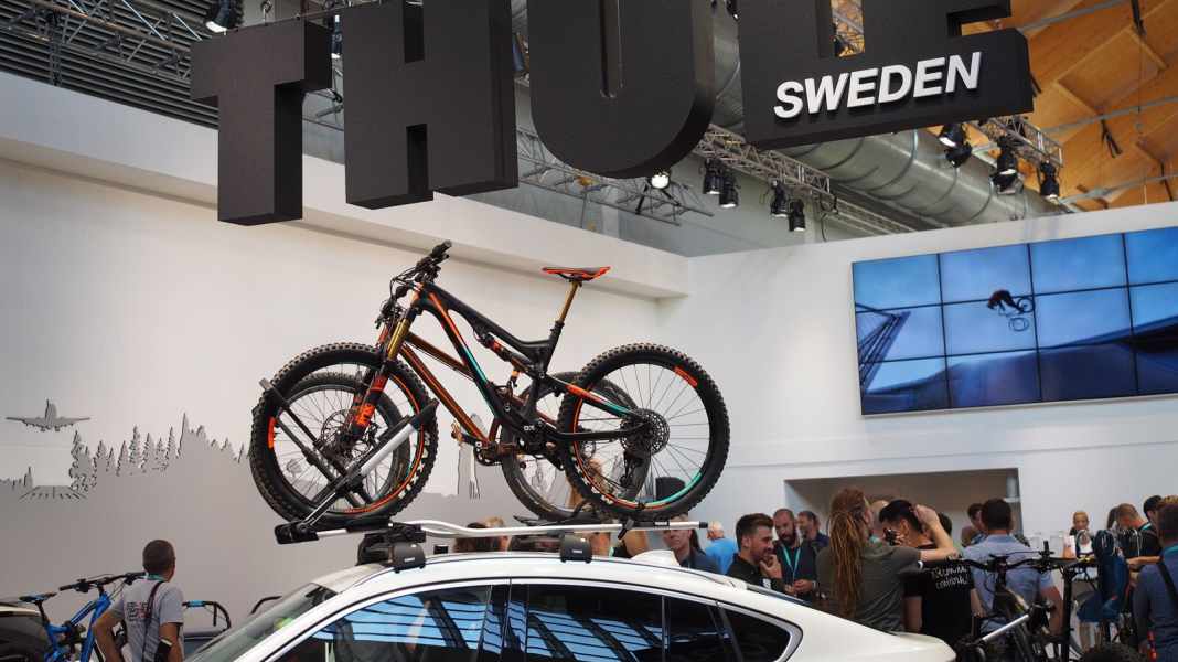 Neuer Dachträger und Rucksäcke aus Schweden
