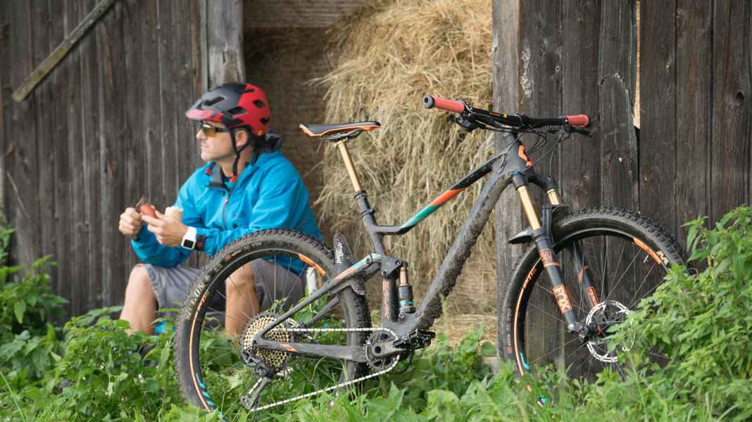 Trail bike Scott Spark 700 Tunes Plus in continuous use