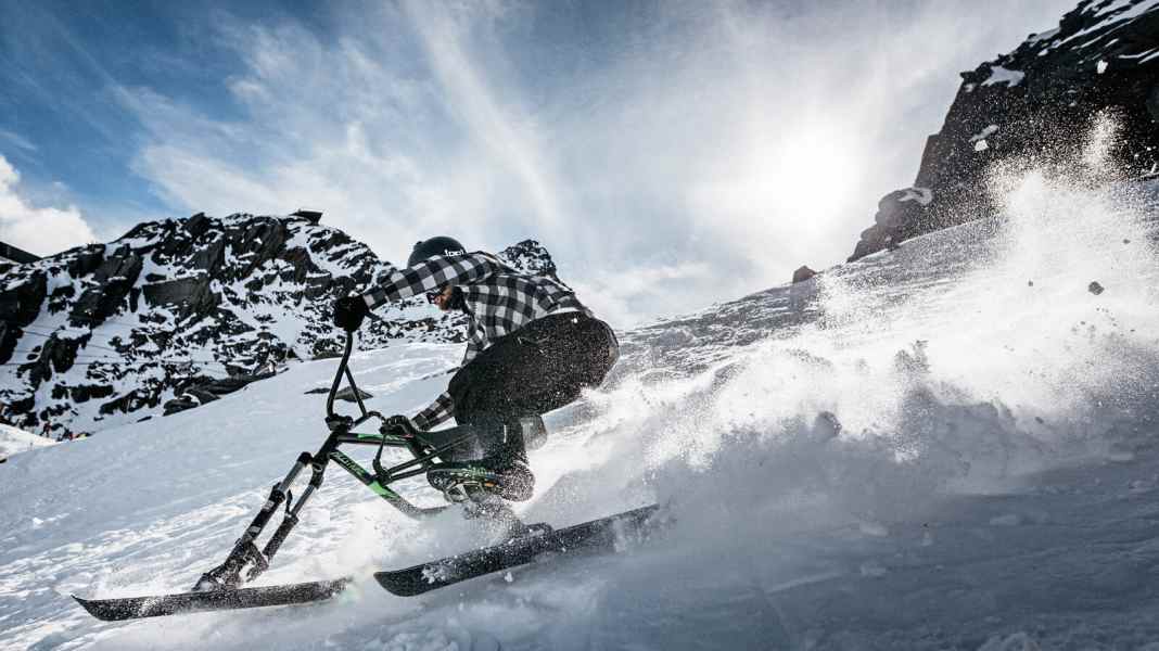 Fun in the snow: snow bikes with wheels and runners
