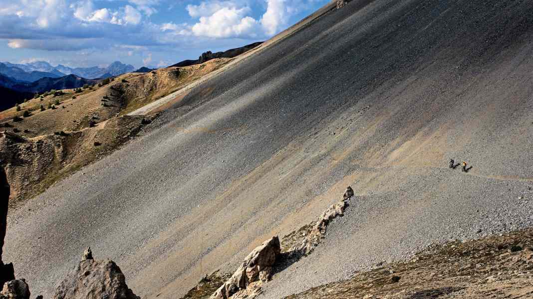 5 brand new Transalp routes for mountain bikers