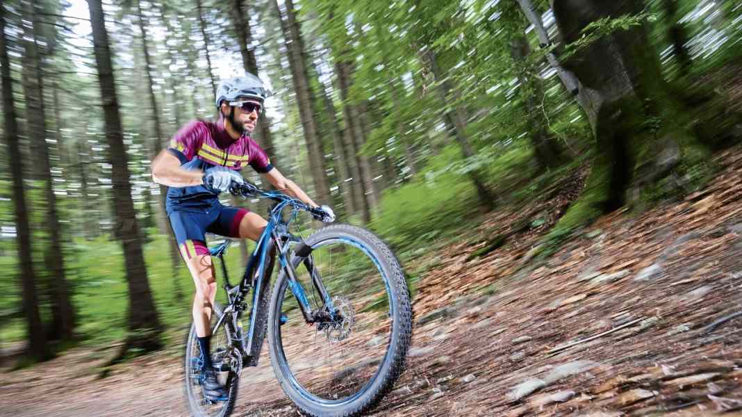 Best of Test: The 4 best full-suspension marathon bikes