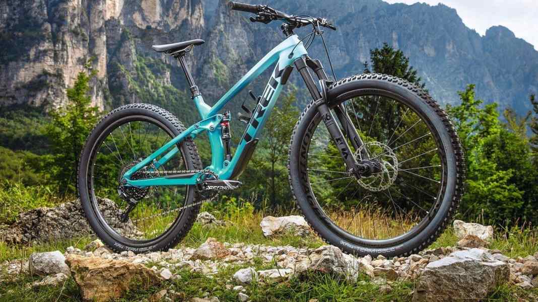 Trek Fuel EX: Vielseitiger Alleskönner mit Kofferraum