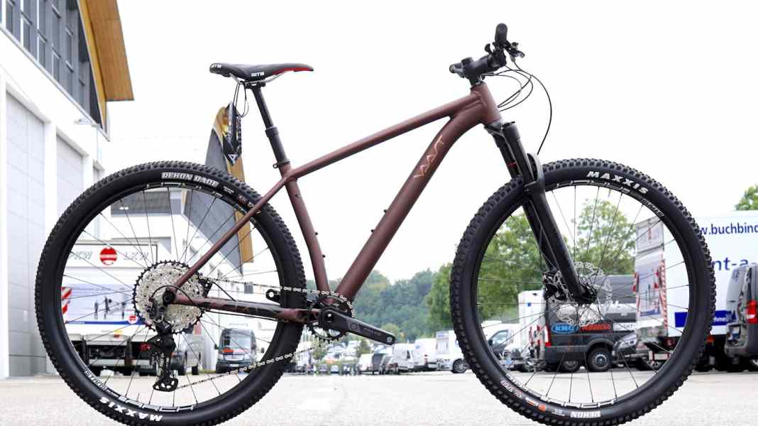 New brand produces lightweight magnesium hardtails