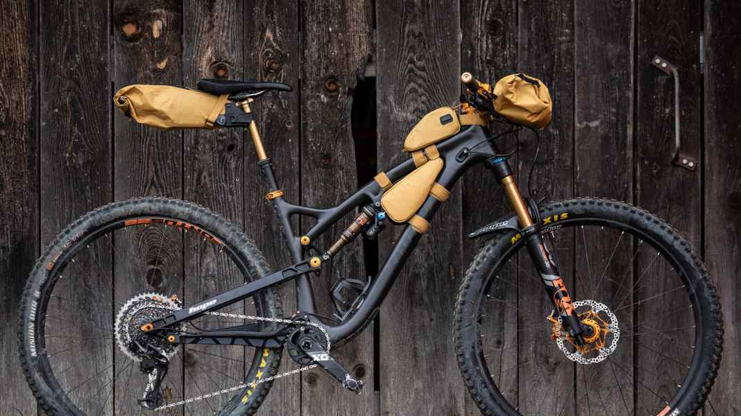 Evoc bike bags as a backpack supplement