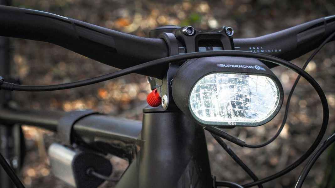Already ridden: Supernova M99 Mini Pro battery-powered lamp
