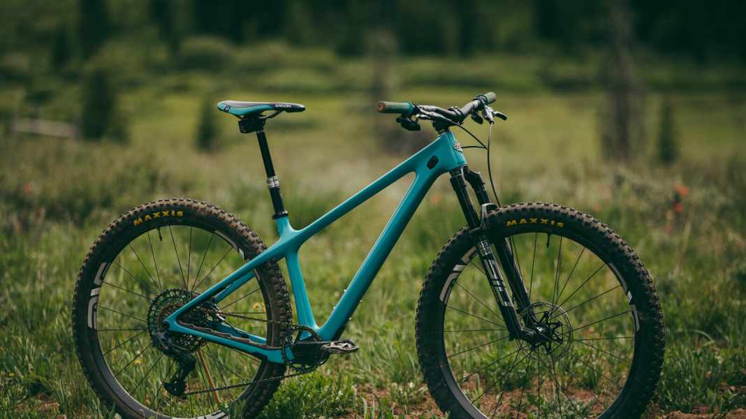Yeti ARC: Carbon trail hardtail inherits race legend
