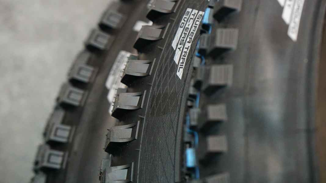 Alle Super? Schwalbe krempelt alle MTB-Reifen um