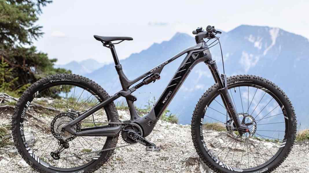 Edel, sportlich, motorisiert: Rotwilds Supertourer