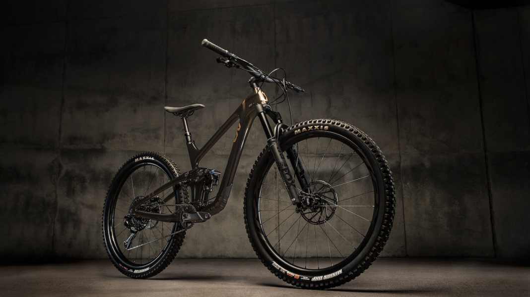 New high-end trail bike for women