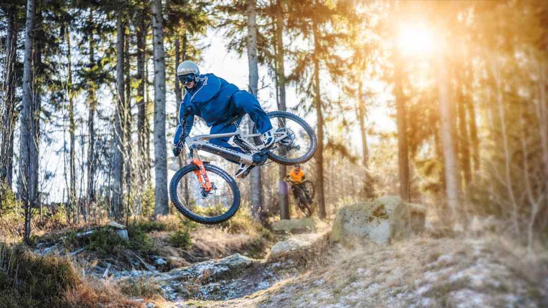 Fat, robust, fast: the best 6 e-freeriders in the test