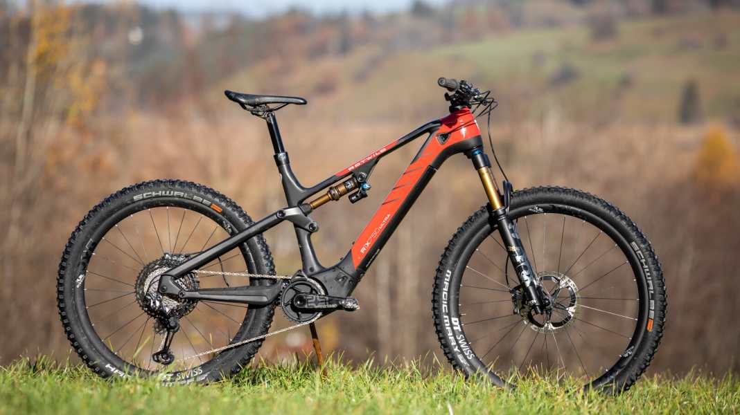 Rotwild R.X 750: luxury fully with all-round ambitions