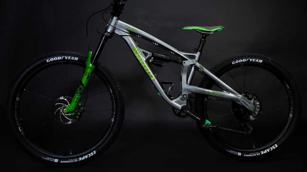 Mullet Cycles: The ultimate mixed-wheelsize frame